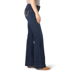 Women's Wrangler Retro Mae Wide Leg Trouser #09MWWNQ -Wrangle Style 08c623d0666c2c4ee6d22ade340b576b